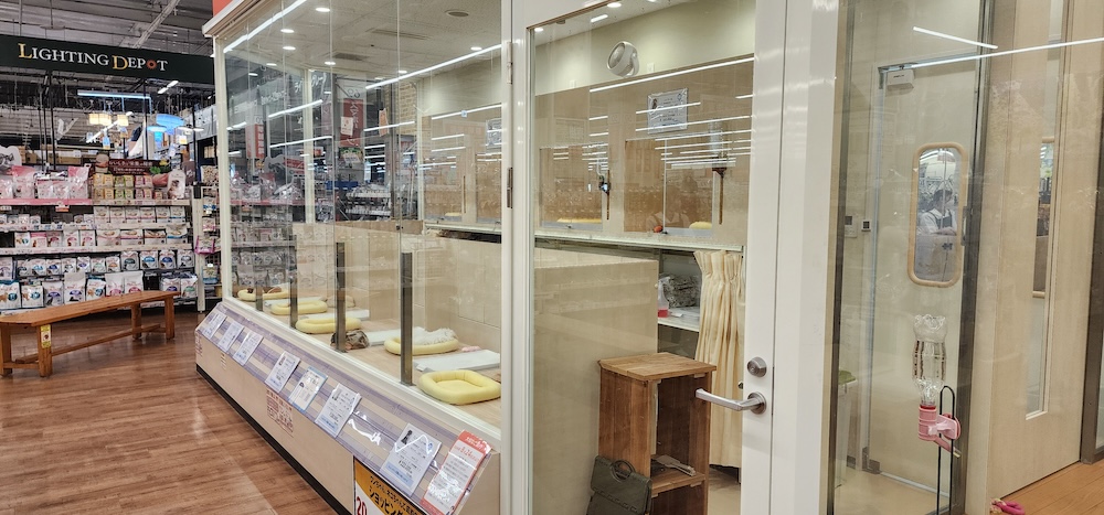 ビバペッツ ドッグズホーム東水巻店の店舗写真